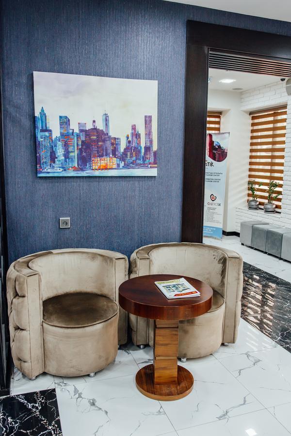 Express City Hotel ชุมเกนท์ ภายนอก รูปภาพ